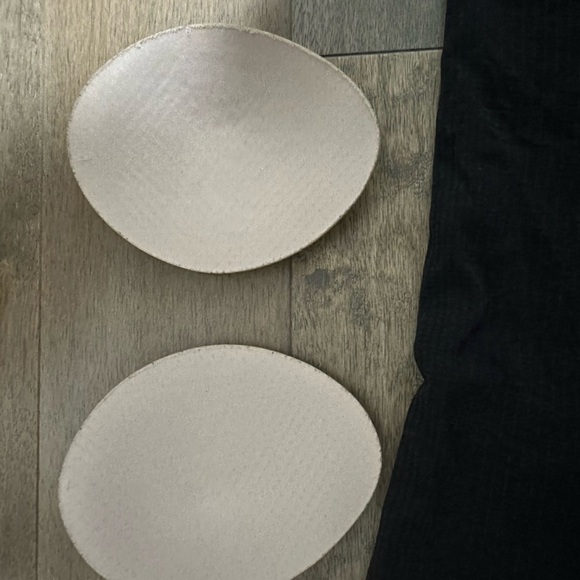 ⭐️Like New⭐️ Lululemon: Women’s Tank Top- Size 4 - Picture 2 of 9